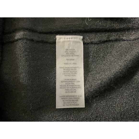 Vita Milano Black Sweater Studded Trim V-Neck Medium New - Picture 10 of 13